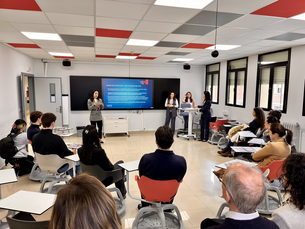 UEMC's tweet image. │🧭 Orientación│Los futuros estudiantes de #ADE, #Derecho, #IOI, #Informática y Publicidad ponen en marcha la digitalización y expansión de una bodega familiar 🍇 con más de 50 años de historia. 
Descubre cómo cada grado aporta al crecimiento de un negocio real.