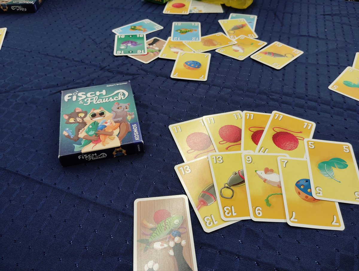 うらまこ tweet media