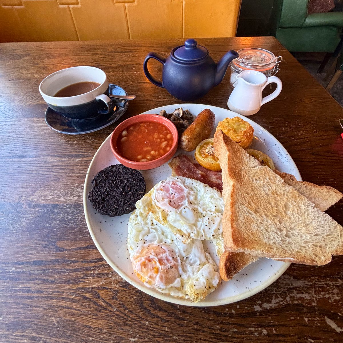 London Pub Map tweet media