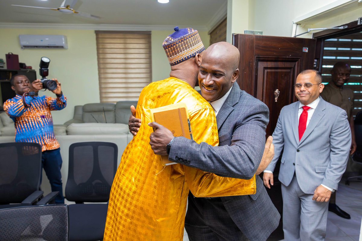 Ghana Police Service tweet media