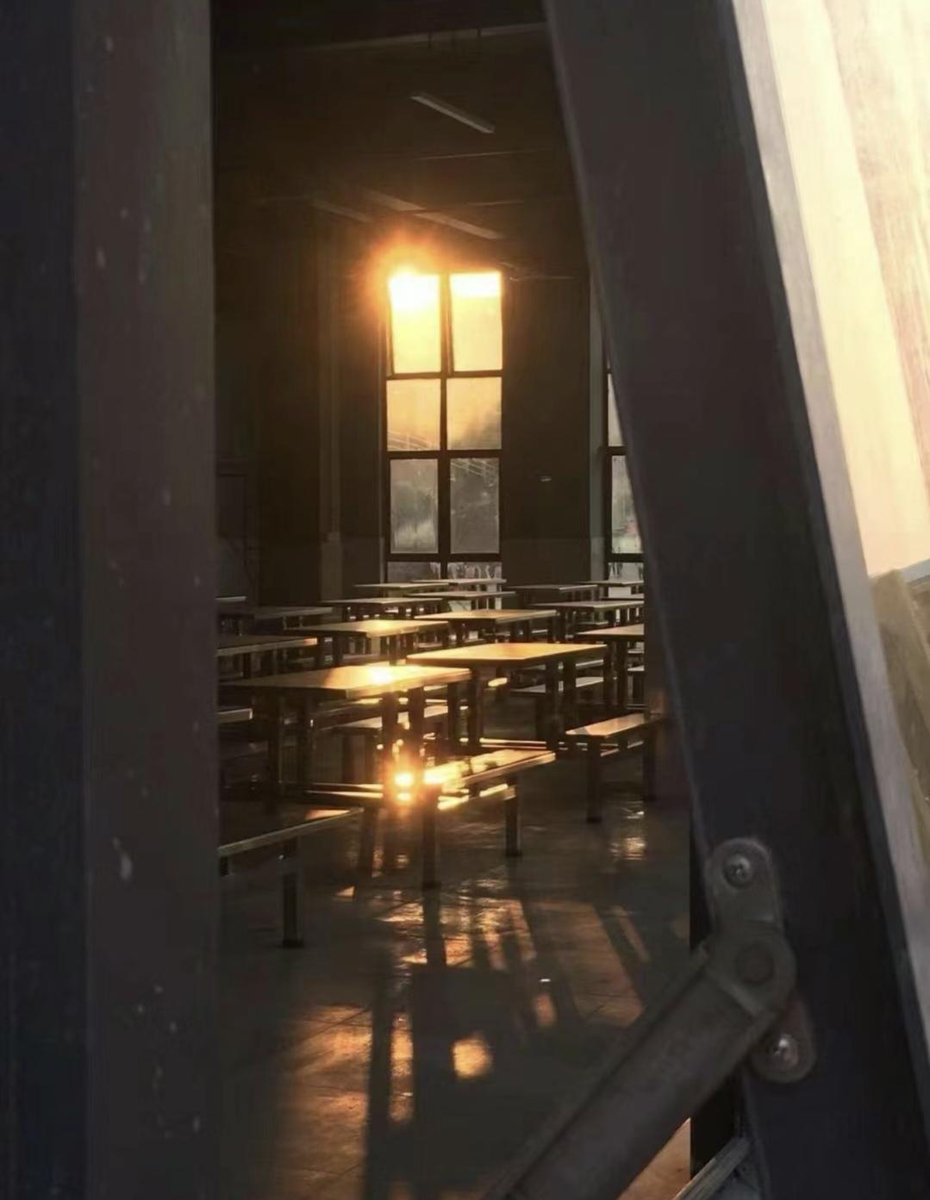 Atrhur Heyas. tweet media