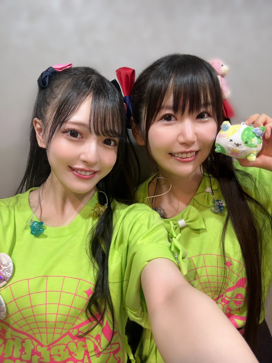 yura0312akari's tweet photo. #水曜日のD4DJ と #DIGNITE に出演させていただきます(-"-)˖ ࣪⊹
丸一日こっこさんと一緒で嬉しい🐣
DIGNITEは動きやすい格好で参戦お願いします♡笑
何かけようかしら☺️
よろしくお願いします( ˊᵕˋ*) https://t.co/VLjN4oF6Tl