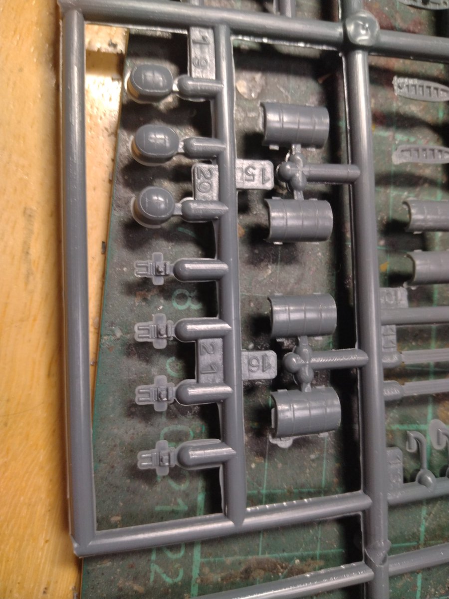 大山トチロー tweet media