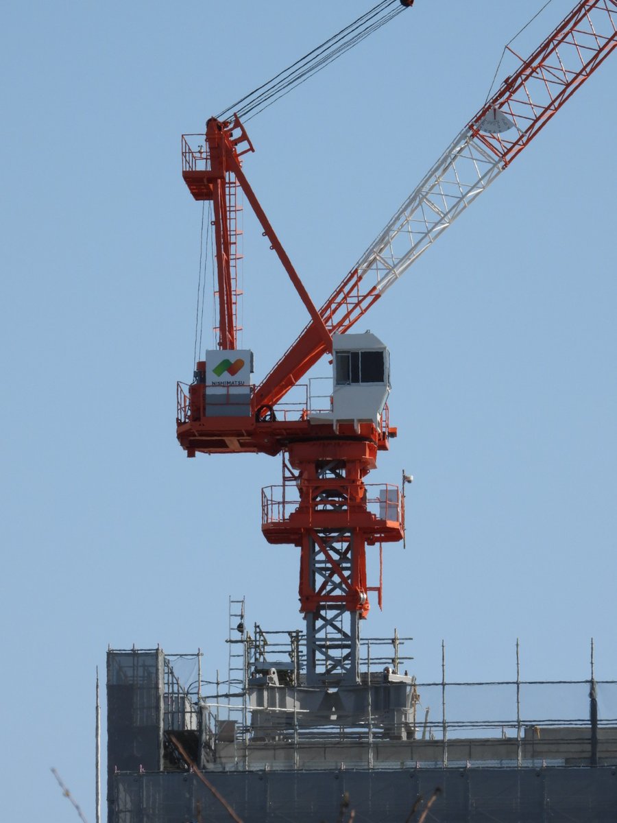 離れた場所から機体を確認✨
最上階に据え付けられている

OTS-90NH