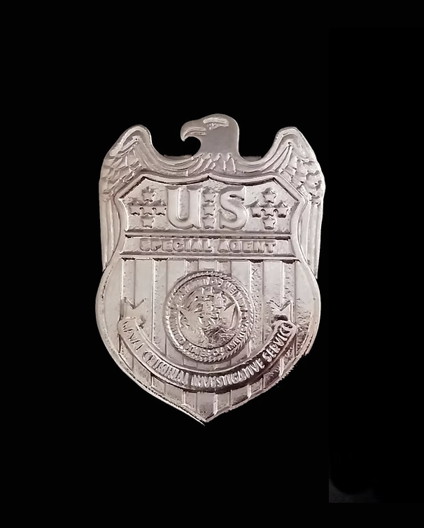 🛡️ Need custom badges for your group or organization? We design badges tailored to your vision.

🔗 [ow.ly/whCj50IyCCK]
📞 1-800-338-2252

#CustomBadges #CreativeCasting