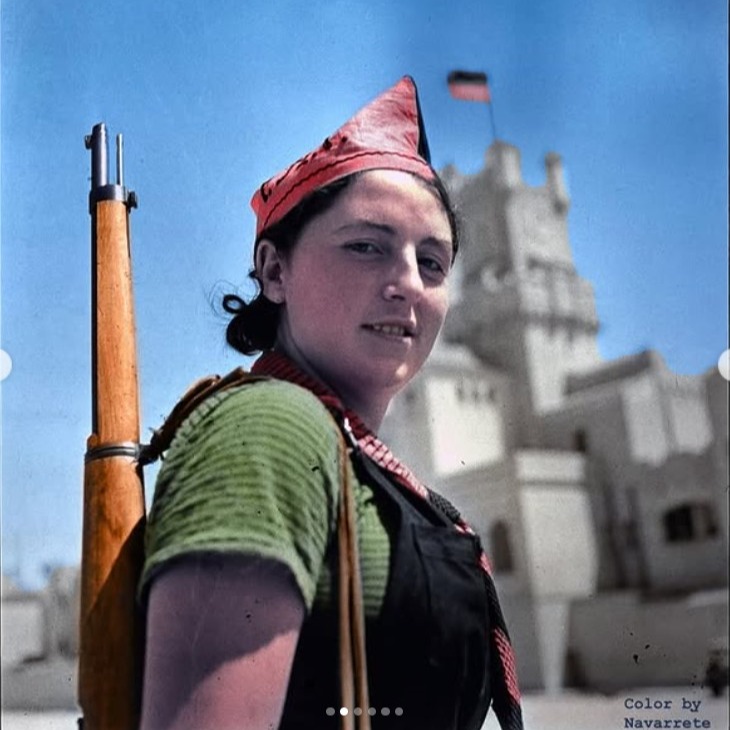 Antifa_Ultras tweet media