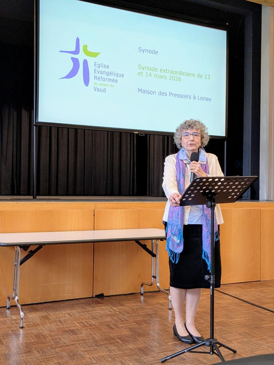 #SynodeEERV Laurence Bohnenblust-Pidoux, conseillère synodale s’est adressée à l’Assemblée et l’a informé à regret de sa démission du Conseil synodal pour raisons de santé. 
Cueillir le jour présent et mettre toutes les chances de son côté sont ses objectifs.