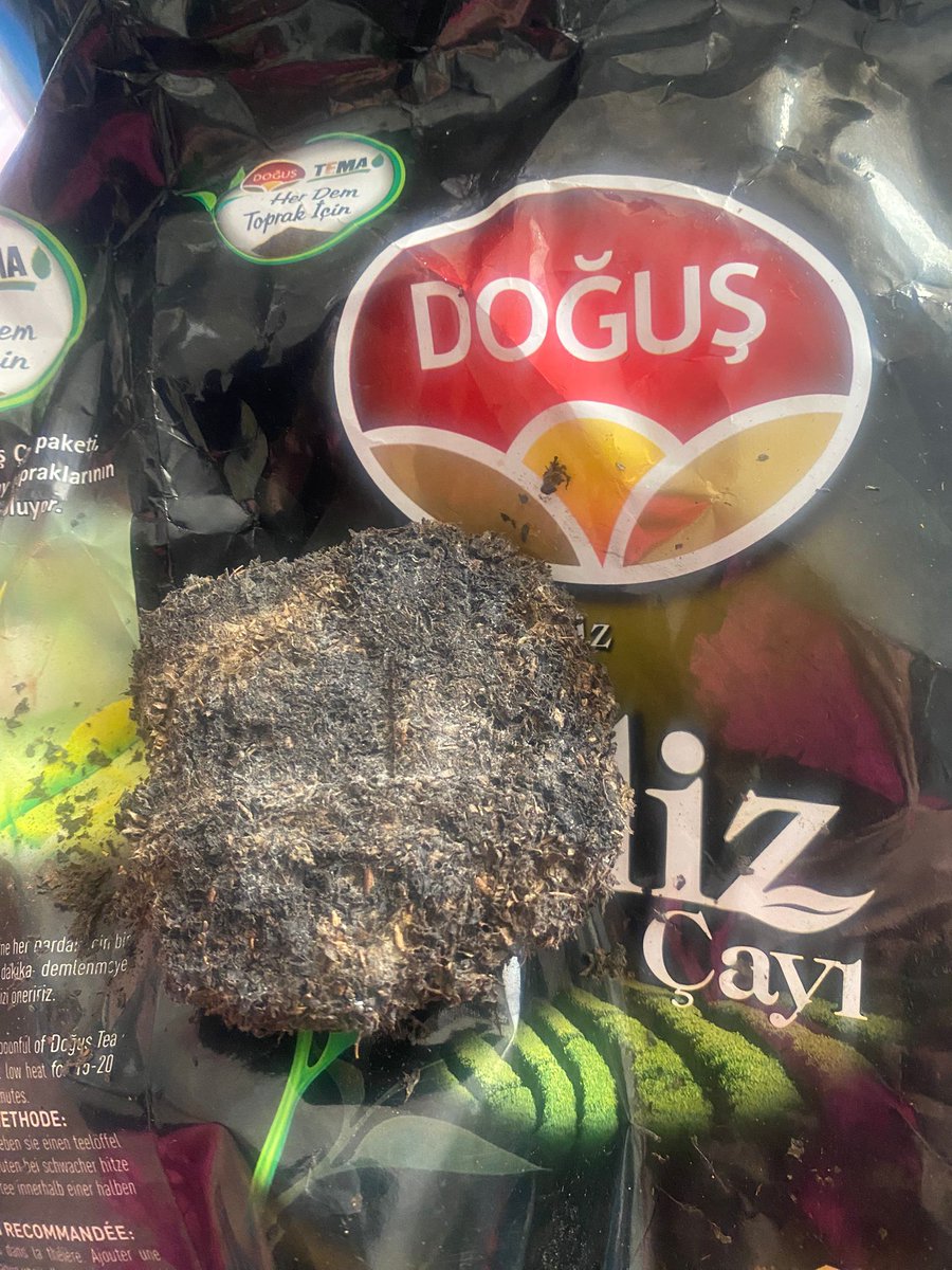 faikkutlu89's tweet photo. "Doğuş çayı açtım, içinden küçük bir sürpriz çıktı 😅 Kalite kontrol departmanına merhaba 👋 #Doğuş #Çay #BeklenmedikSürpriz"
@doguscay https://t.co/KCwKsvn2Yt