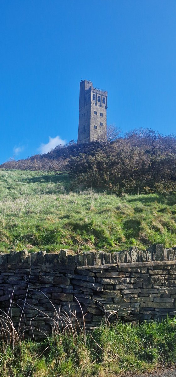 Martin Caine tweet media