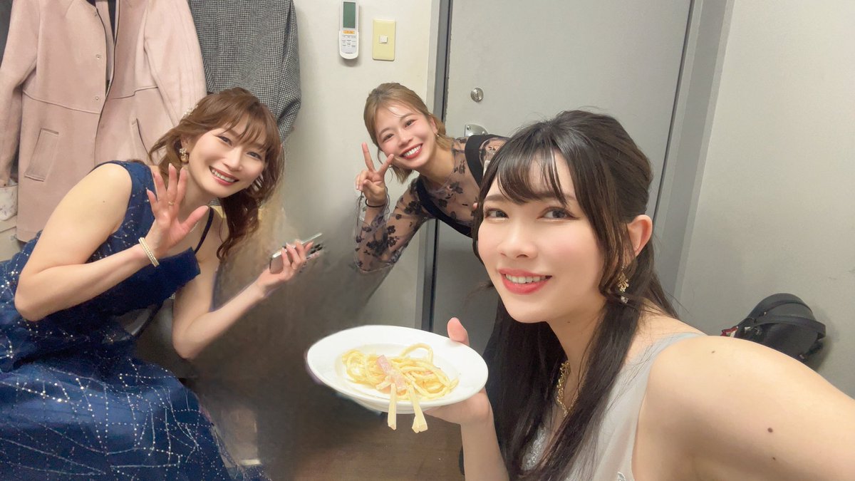 TrioFaNote コンサートバトンvol.5☺️
無事終演しました🌸
はるなさん、Ayaさん、かなこさん、里恵さん、美穂さん🍀ありがとうございました😊音楽を通して、配信を通してこんなに素敵な機会を頂けて本当に嬉しかったです☺️ご来場下さった皆様、配信で見てくださった皆様ありがとうございました☺️❣️