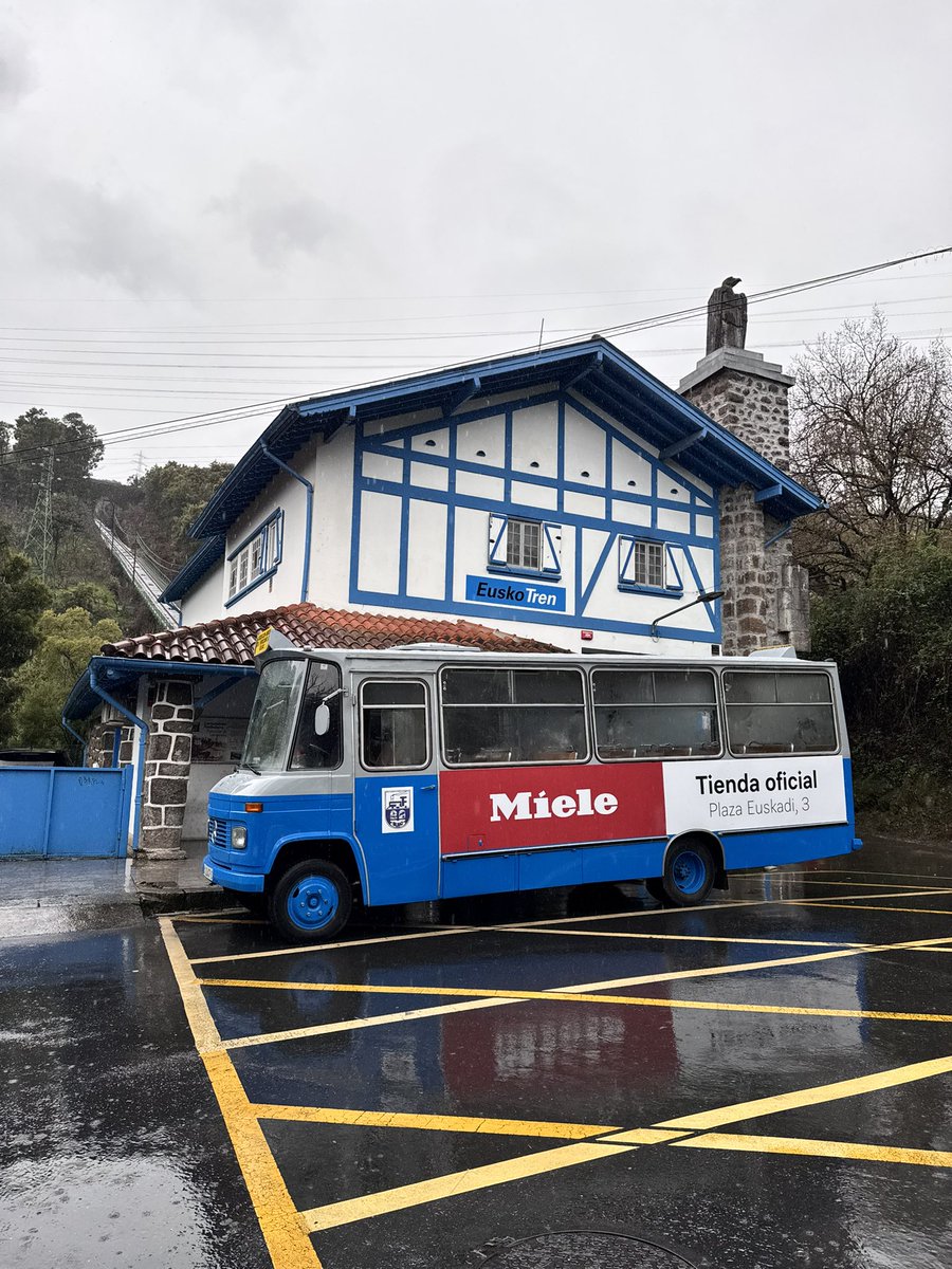 Asociación de Amigos del Ferrocarril de Bilbao tweet media