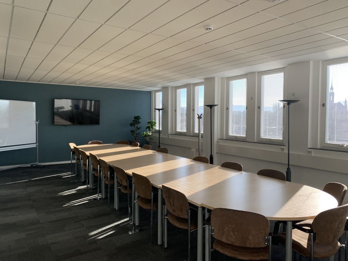 EagleTowerCheltenham tweet media