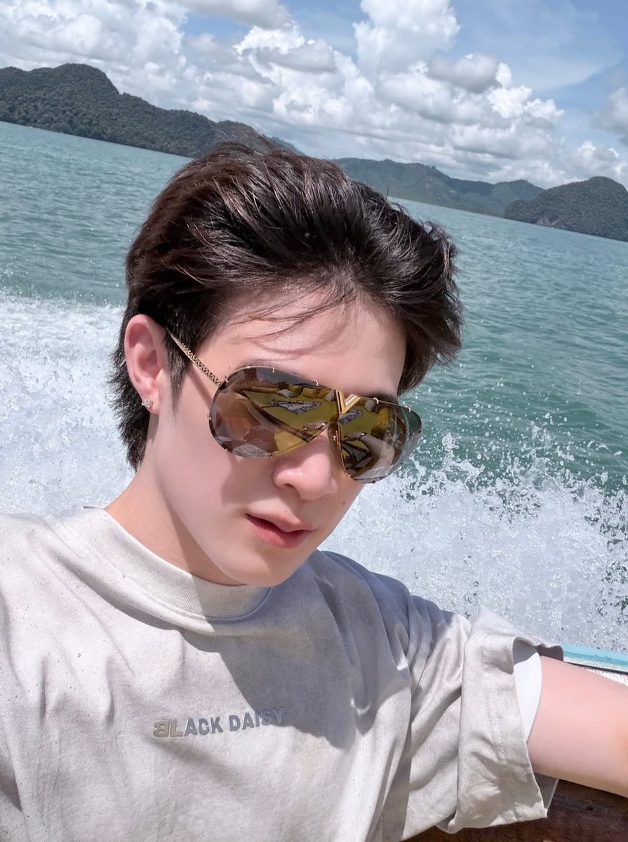 mxllxm3's tweet photo. กรุบ้าแดกเรยคล้าบเพื่อร 😭🤌🏻 https://t.co/irZQcGCqHK