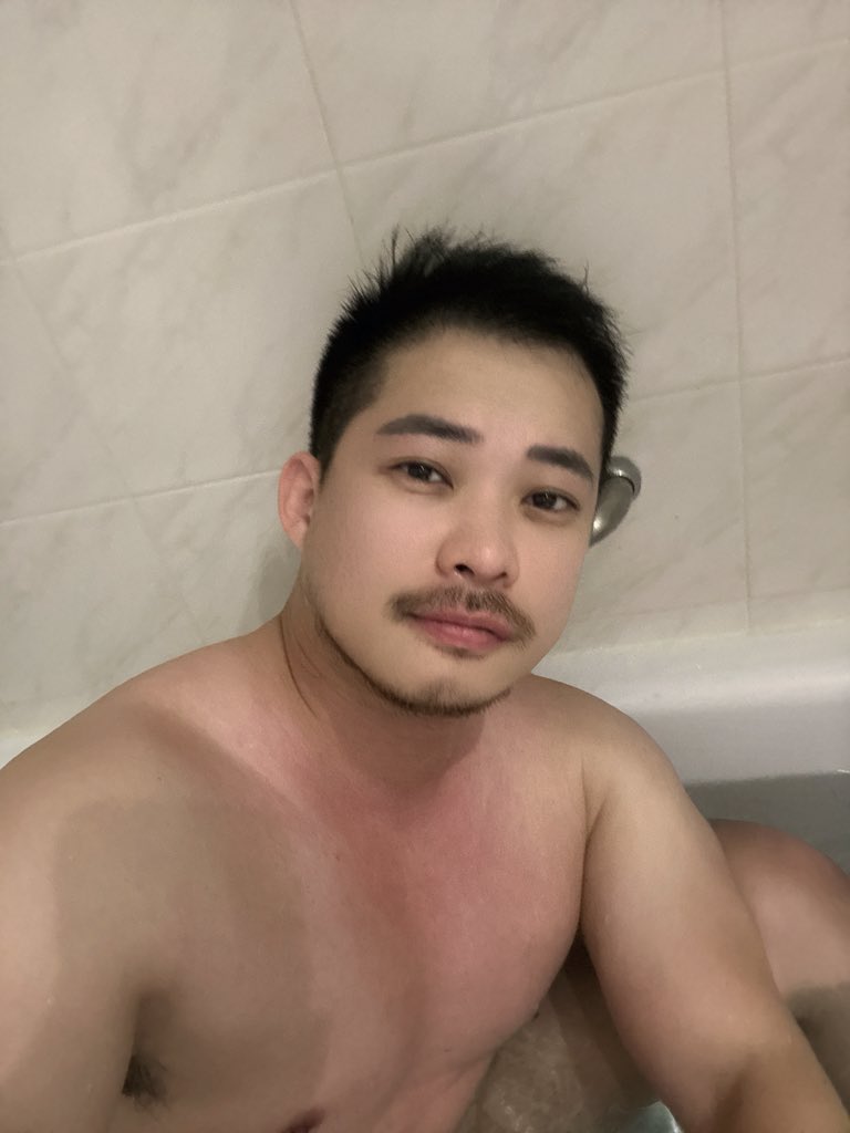 黃達達 tweet media