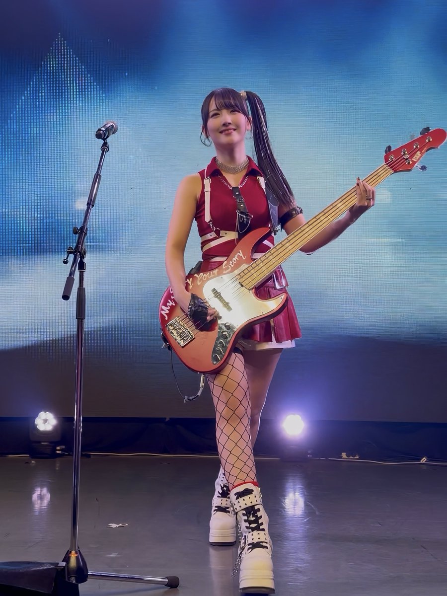 MEIしゃんアジアツアーおめでとう🤍
東京公演楽しみだよっ🎸
早くめいしゃんに会いたい🥰