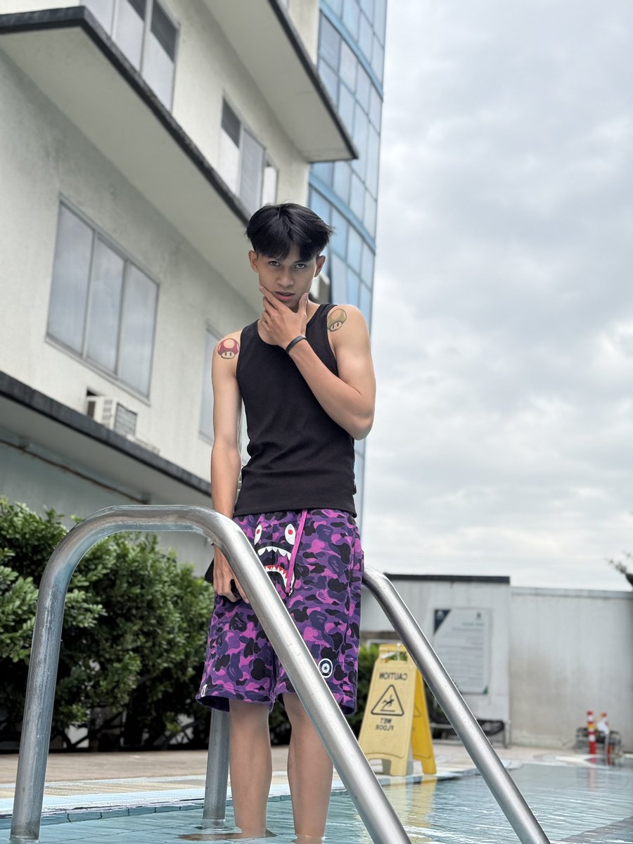 El tweet media