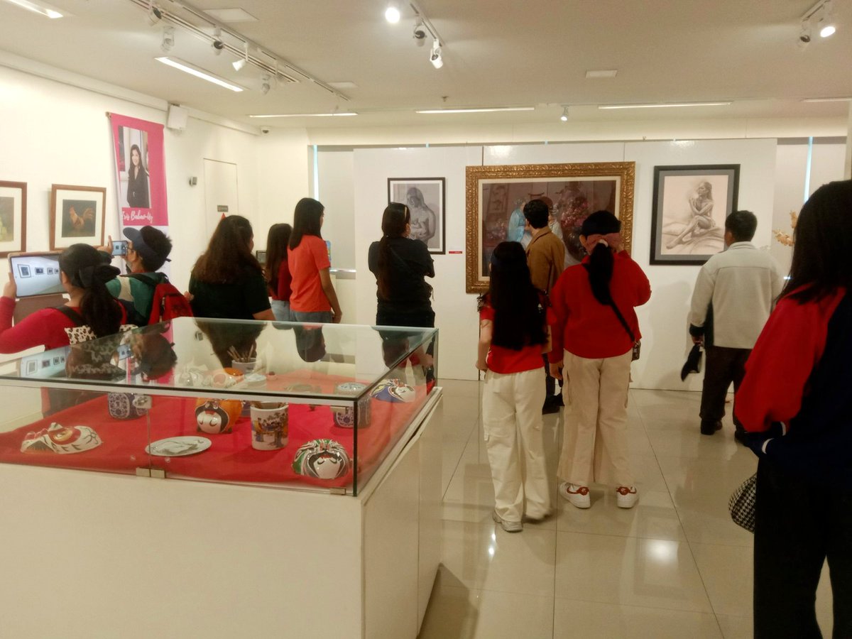 gateway_gallery's tweet image. Thank you for the visit, teachers and student leaders of Twinkle Toes Academy!

New learnings through guided exhibit tours unlocked!

#weekendAtTheMuseum #museumtour