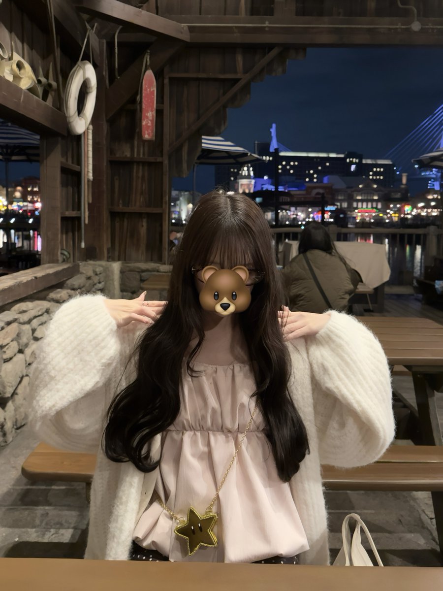 𝐭____𝐜𝐡𝐚𝐧𝐬 tweet media