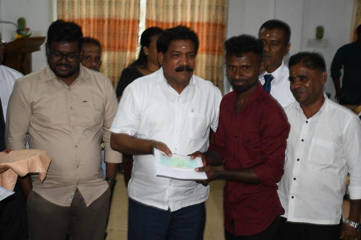 rameshjvp's tweet photo. On the 11th, I visited Batticaloa to support fishing communities affected by Cyclone 'Ditwa'. We provided Rs. 26.9M in relief: 72 canoes, 2 boats, 1,318 nets &amp; repaired 14 boats via Cey-Nor &amp; NAQDA. The NPP Govt is committed to rebuilding livelihoods &amp; modernizing fisheries! https://t.co/BujkL0zPyZ