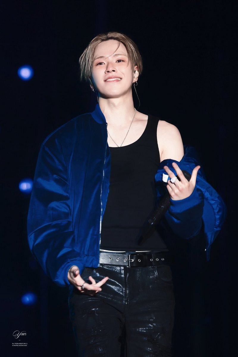 260314 안녕 MELBOURNE 

오늘 진짜 재밌었고 재혁이 텐션 높은거 보니까 나도 기분 좋아짐 ㅋㅋ

#윤재혁 #YOONJAEHYUK #ジェヒョク 
#트레저 #TREASURE