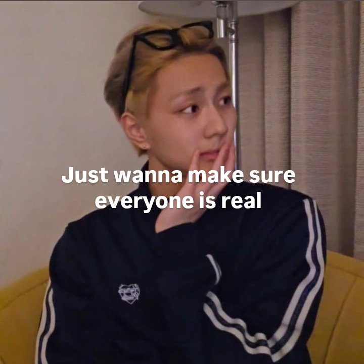 Urusan sendiri2 ga sih, kita fight for heeseung, kalo situ mau hype cb ya, ya udah? Asli bingung njir, ni orang serius ga sih