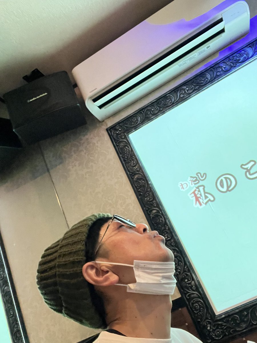 君ロックのドラムを叩きたくてウズウズしてる僕は、、あくまちゃんを連れて関西へと向かっております🚅
