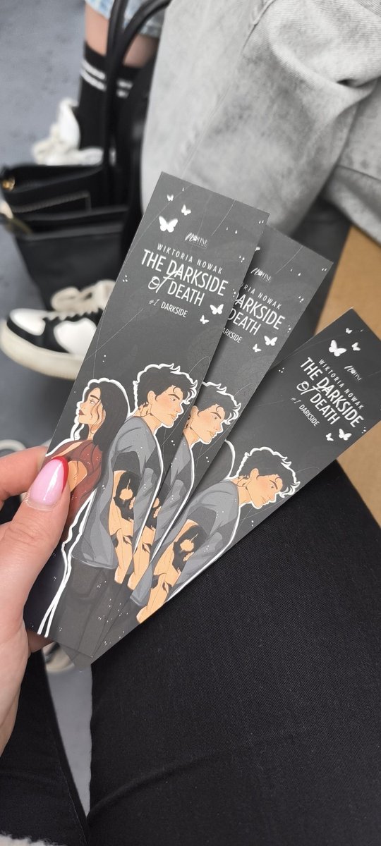 Kto chce zakładkę <a href="/_WNBlackie/">Blackie 🖤| ?era</a> jest przy pawilonie 7 na gastro
#papieroweTDSOD