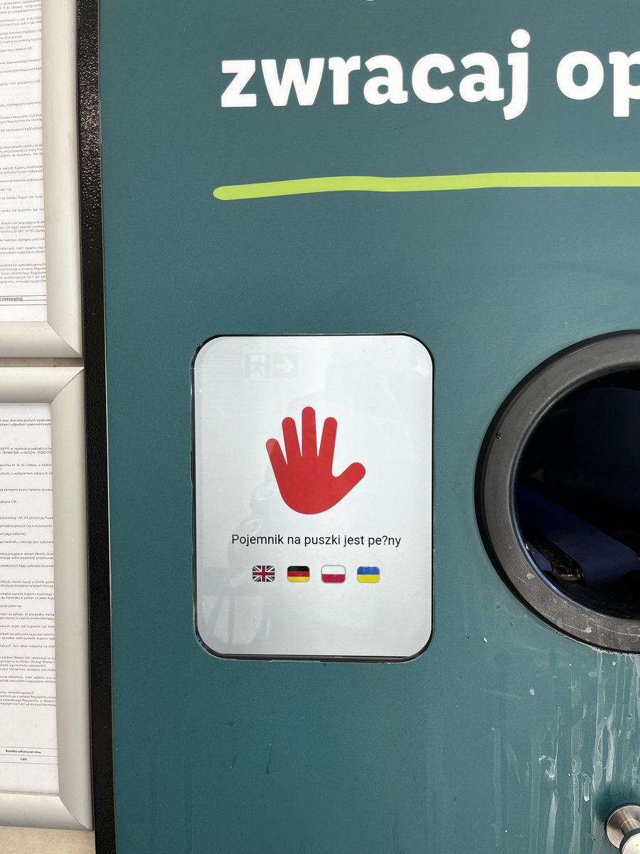 Batman z piwkom tweet media