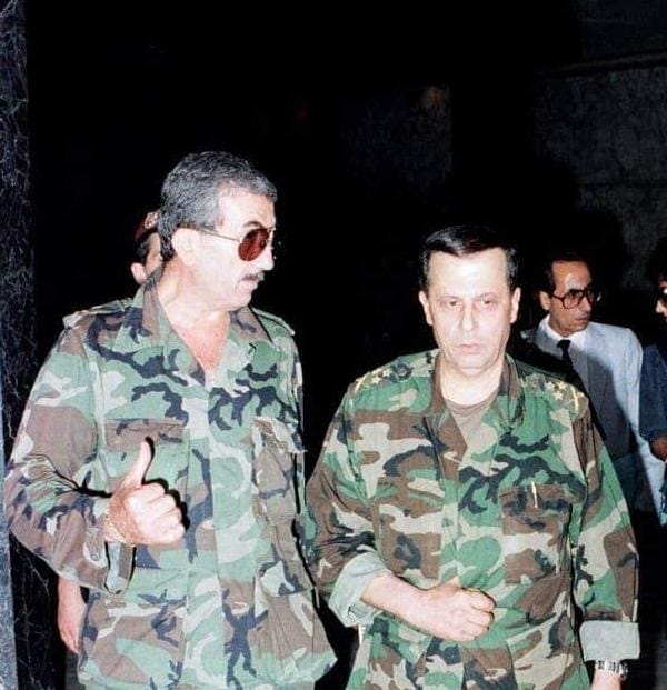 edymaalouf's tweet photo. ١٤ آذار ١٩٨٩،
نهار يلي التقوا فيه افكار وتطلعات وشعور شعب مع قائد جسّد ببضع كلمات وكتير من العنفوان والكرامة كل شي بيحلموا فيه،
هالشرارة يلي انطلقت، اسسّت لنهج اثبتت الايام انو ثوابتو مش موسمية وانو شعار "حرية، سيادة، استقلال" ما كان الا قناعة راسخة عم تنتقل من جيل لجيل و #مكملين https://t.co/wXAZHdFSEW