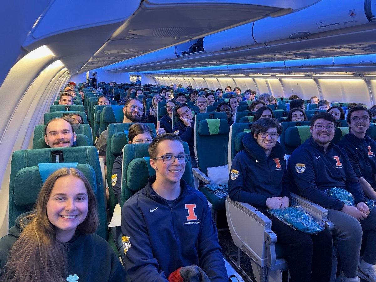 Marching Illini tweet media