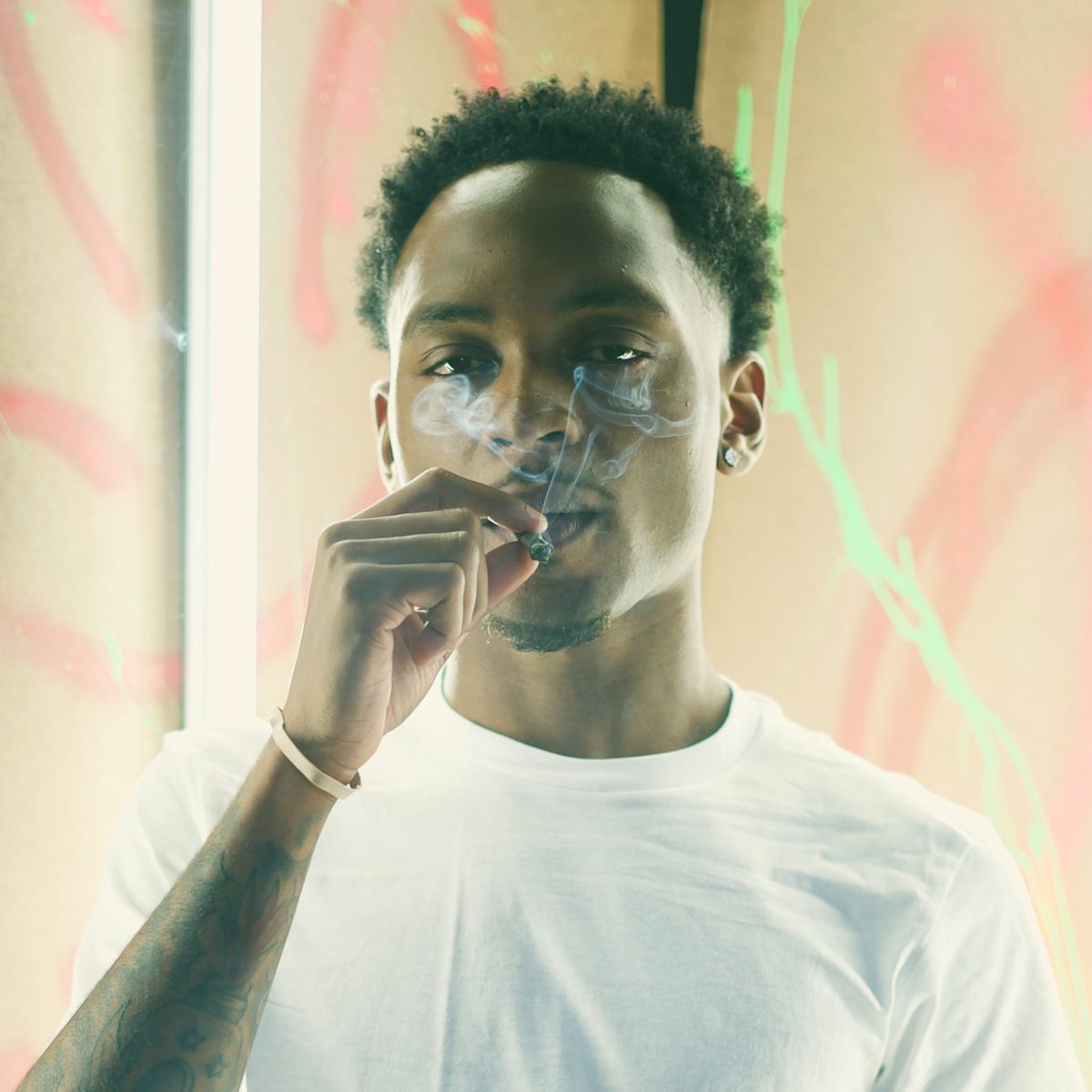 outlyning ⋆ album cover art tweet media