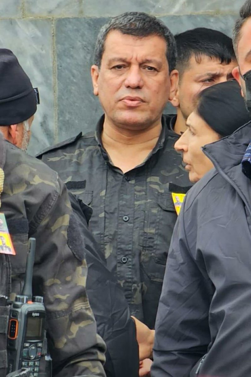 Eli_Rojava's tweet image. #UPDATE 
General Mazloum Abdi:

300 prisoners held by the Syrian government will be released soon.

We are trying to reunite all our prisoners with their families to celebrate Newroz with us.
#Kurd