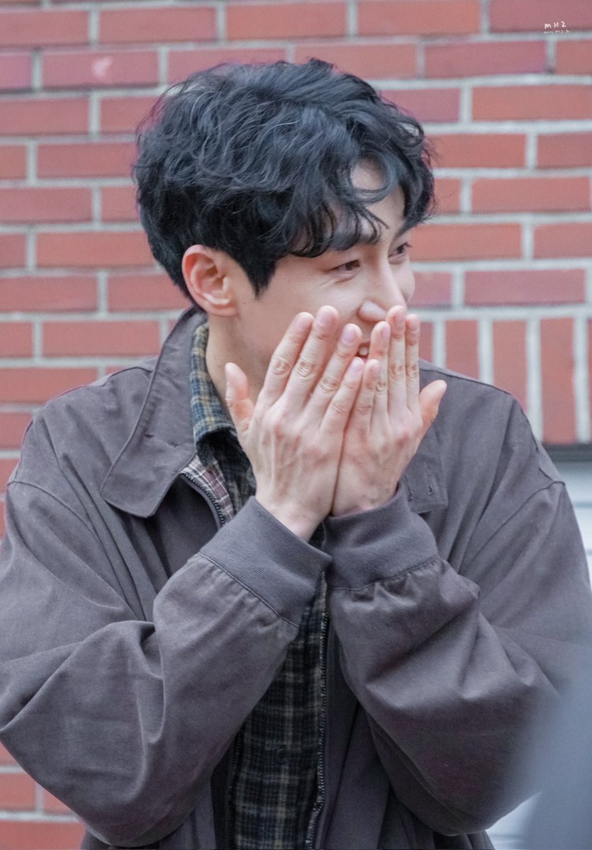 🅼🅷🆉 tweet media