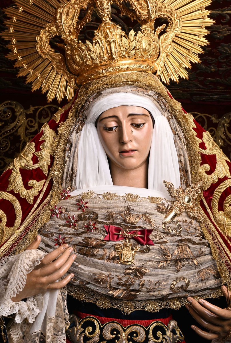 Sevilla en Semana Santa tweet media