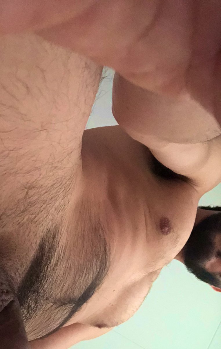 Kevlogs's tweet photo. Quiero subirla a Insta pero siento que esta muy putona 💔 https://t.co/c4YFFeUqDR
