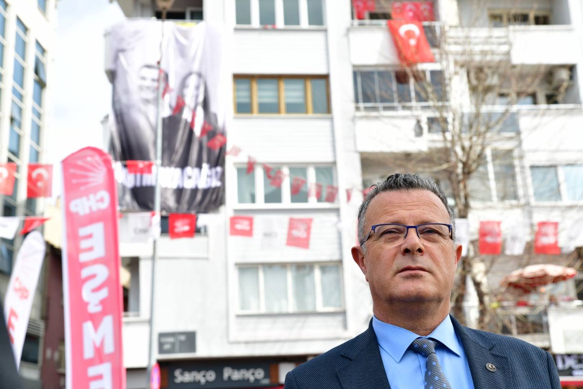 Cumhuriyet Halk Partimizin Genel Başkanı, Manisa'mızın Gururu Sayın Özgür Özel'i 
Uşak'ta karşıladık 🇹🇷
<a href="/20mehmetefe/">Mehmet Efe</a>