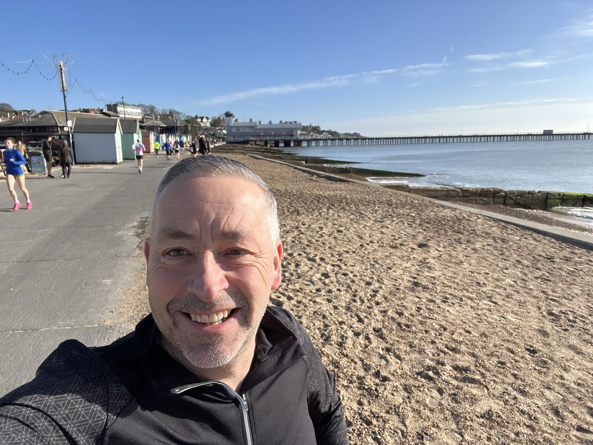 Simon Lawton tweet media