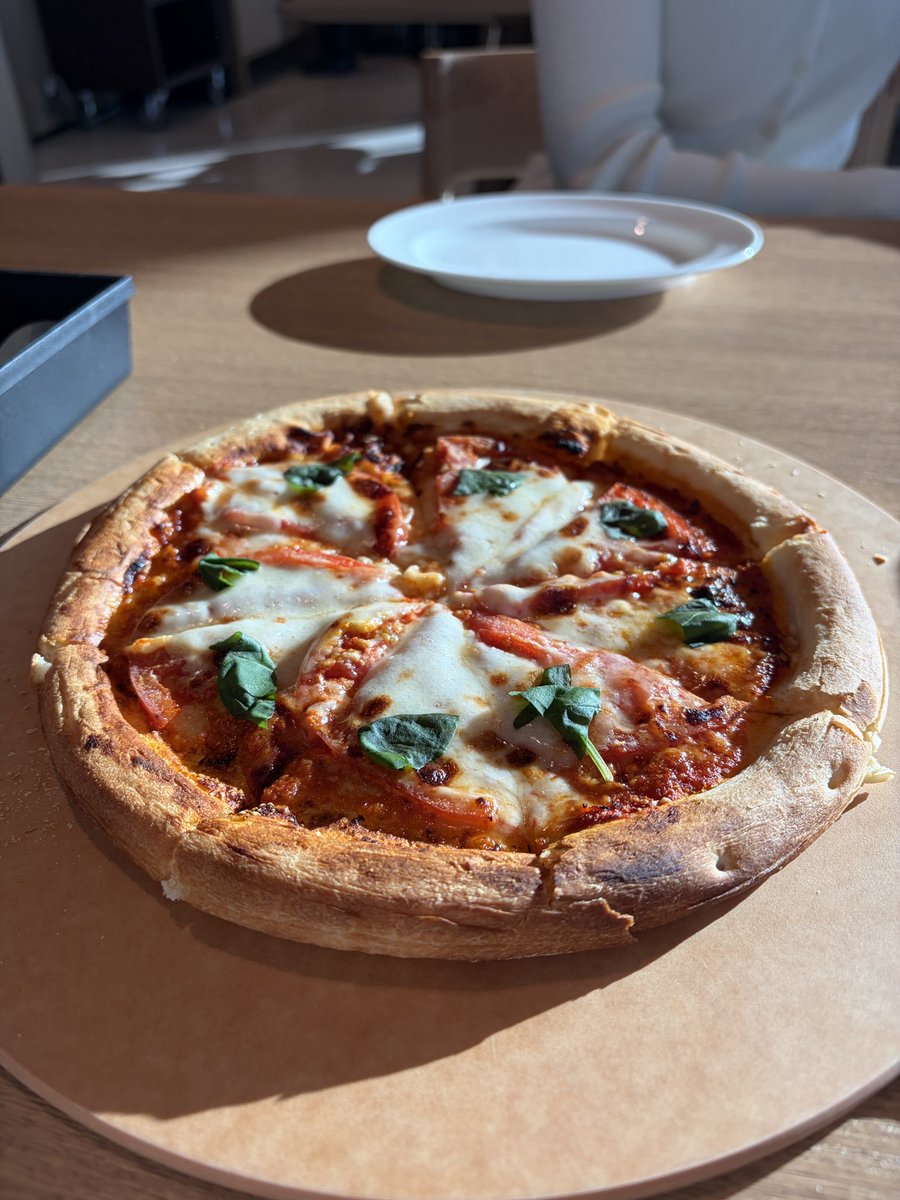 麻布台ヒルズのヒルズハウスでフリーフロー付きプランの飲み会できるの良いな🍺
(今月から会員になった🪪)