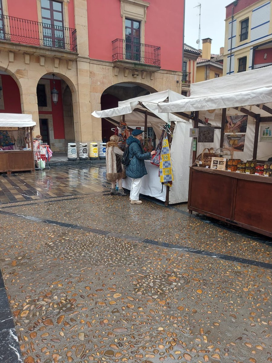 Harambee ONGD tweet media