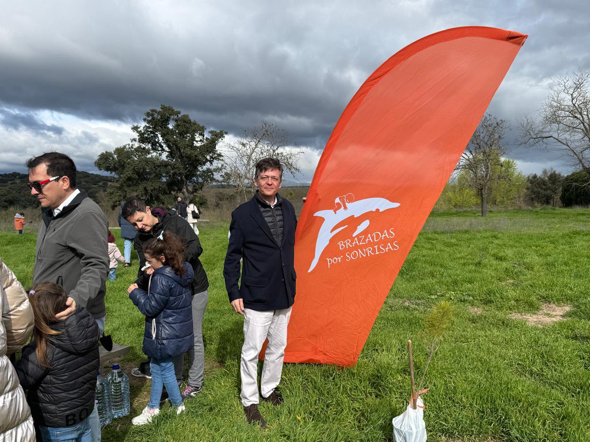 José A Mtnez Páramo tweet media