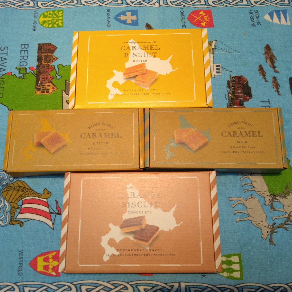hebichan66's tweet photo. 🐍うれしい😀うれしい🎵　🐕からのホワイトデー🎵🎵🎵大好きなキャラメル🍫美味しくいただきました🐍🐍 https://t.co/C5BHT545KM