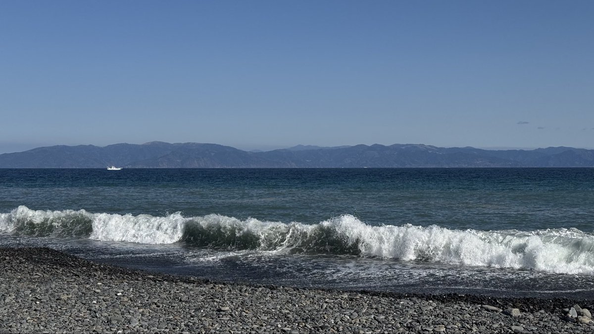 三保の松原行ってきました🌊🌳
松も波も力強くてかっこよかった！