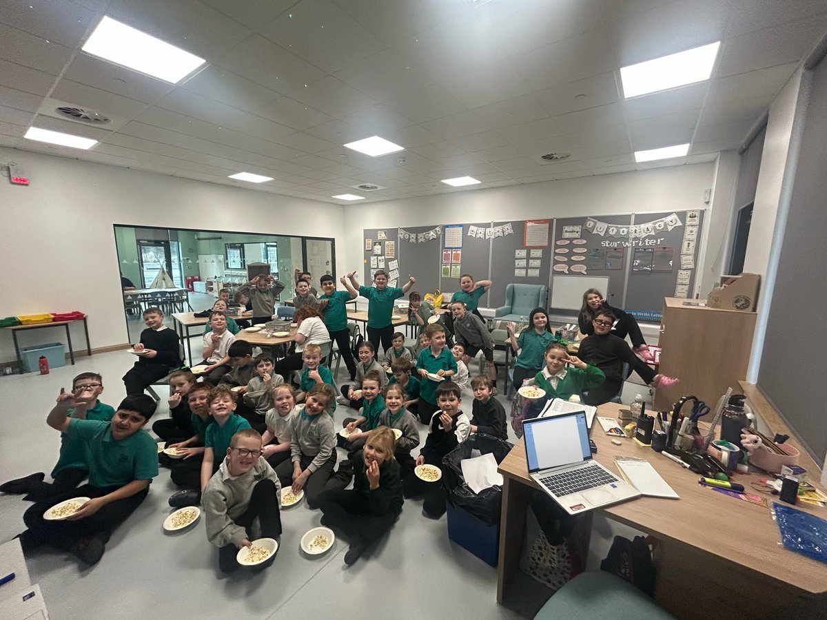 Miss Simpson & Room 5 tweet media