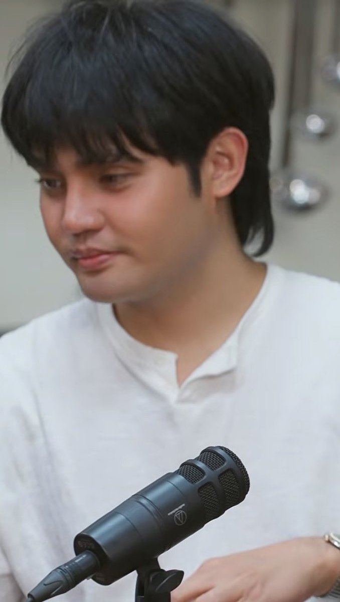 LOOOORD SYA TALAGA YUNG GUSTO KO LORD IPILIT NATIN LORD 😭

#PABLO #SB19_PABLO