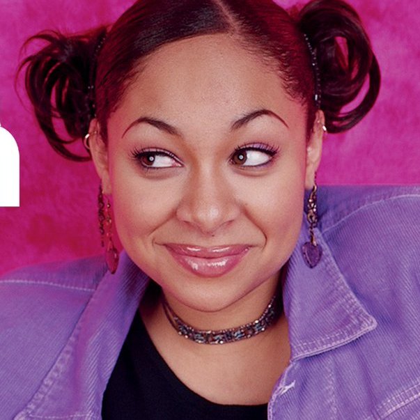 AcervoCharts's tweet image. Raven-Symoné afirmou que Miley Cyrus não faz parte das quatro maiores estrelas da Disney:

“Ah não, a Miley não. Amo você, Miley. Mas ela veio depois. Sou eu, Hilary Duff, Shia LaBeouf e Lee Thompson.”