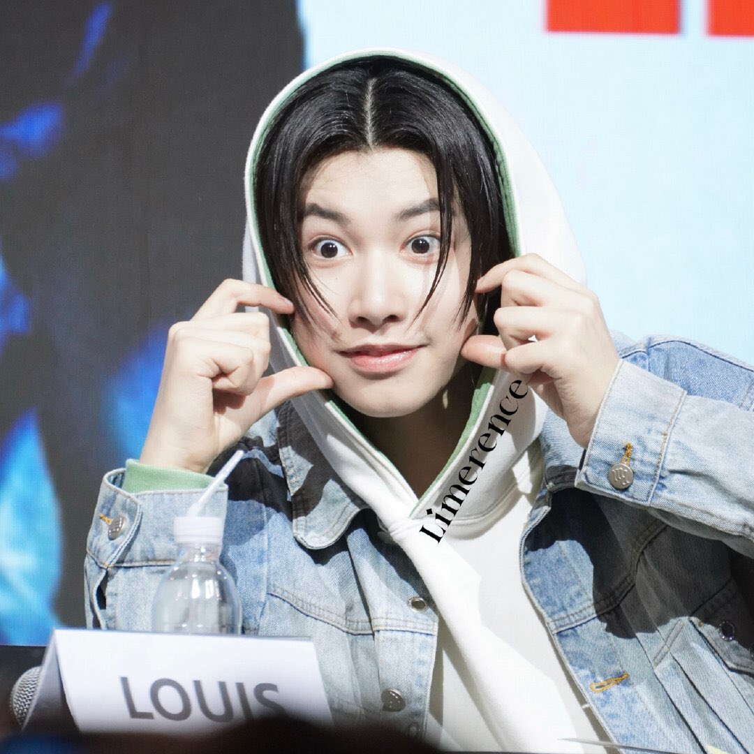 louispile tweet picture