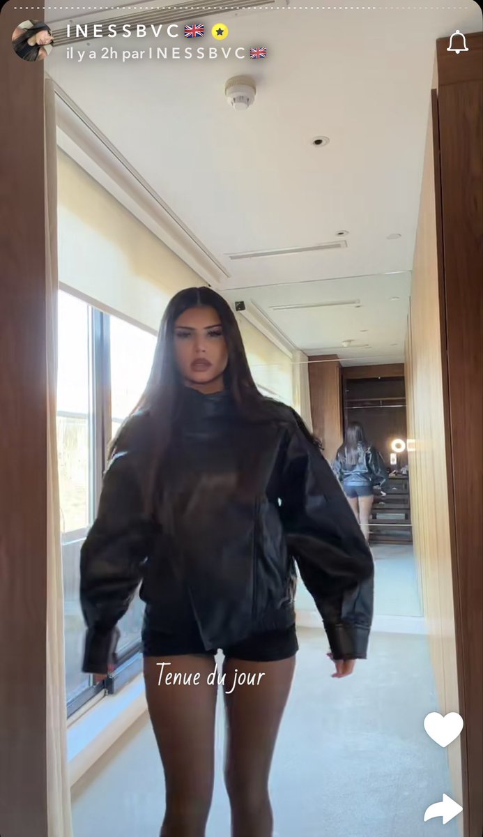 InfluenceuseFR tweet media