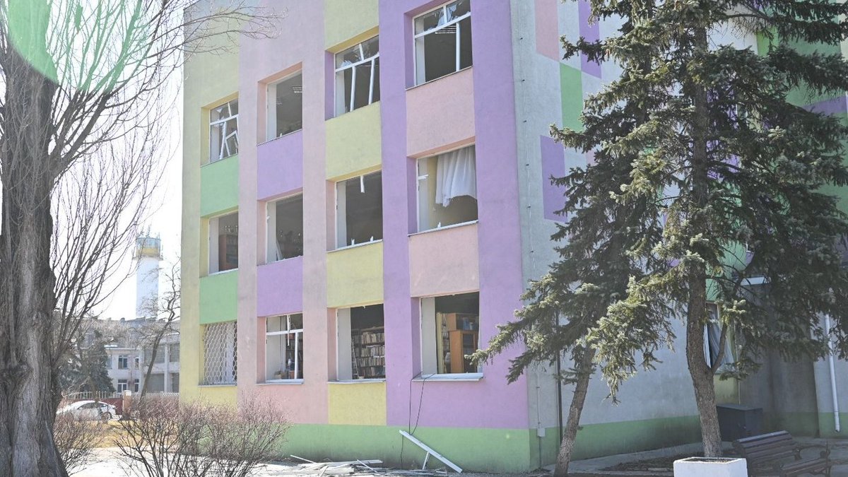 На Київщині через російську атаку постраждали п’ять закладів освіти
life.pravda.com.ua/society/obstri…