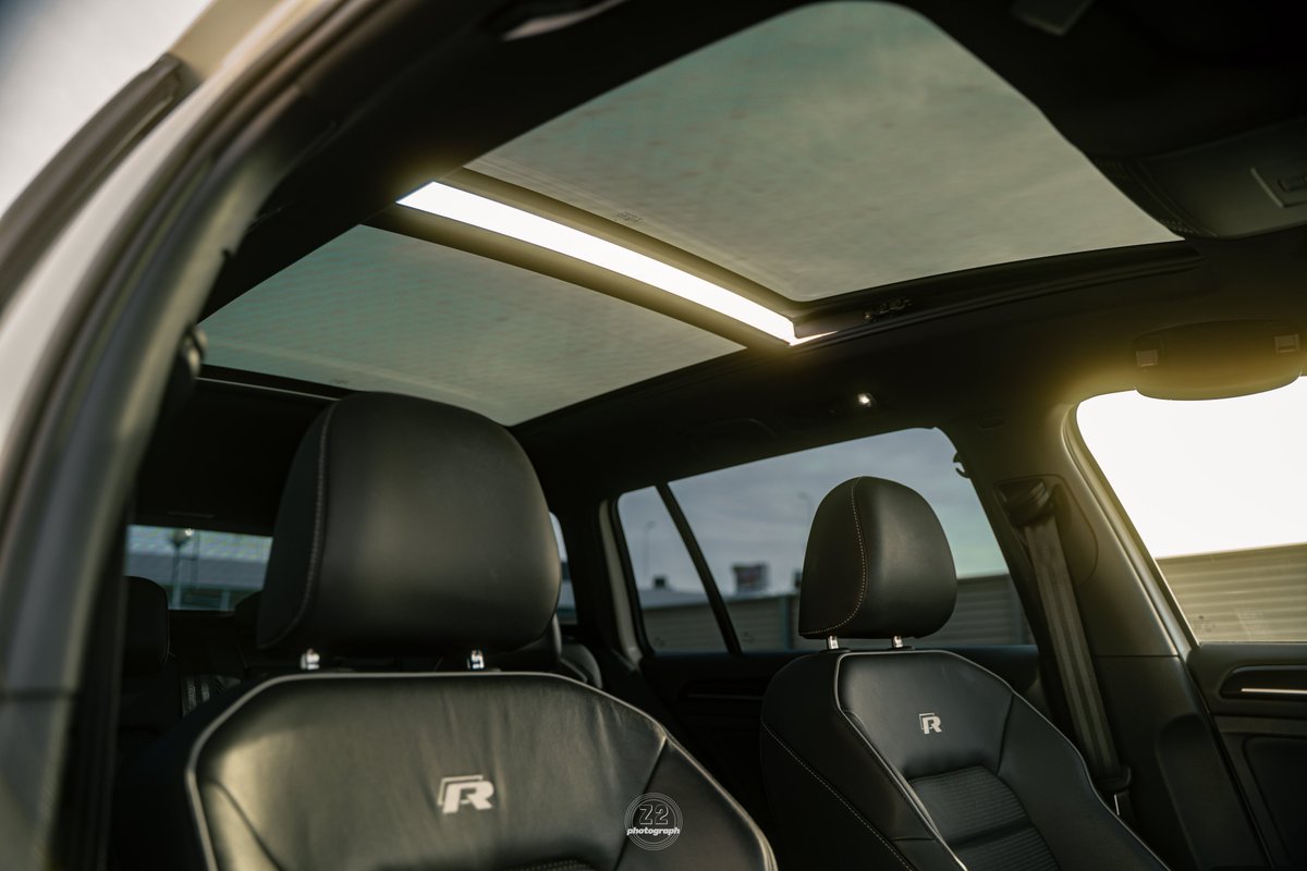 ファミリーカー増車しました🙌
7.5Rのパノラマルーフ付きのナンタラオブパールナンタラ
ノーマルで乗ります！(多分)

VW界隈の方々よろしくお願いします🙏