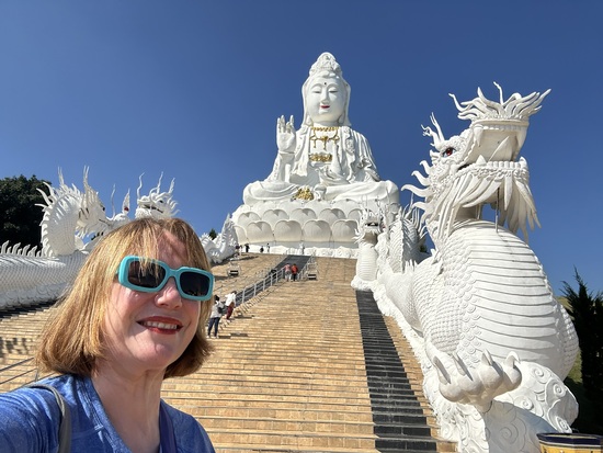 Graupix's tweet image. Qué ver en los alrededores de Chiang Rai, Tailandia: soniagraupera.com/2026/03/que-ve… @AmazingThailand @go2Thailand @TAT_ChiangRai @HouseOpium #GoldenTriangle
#GraupixChiangRai